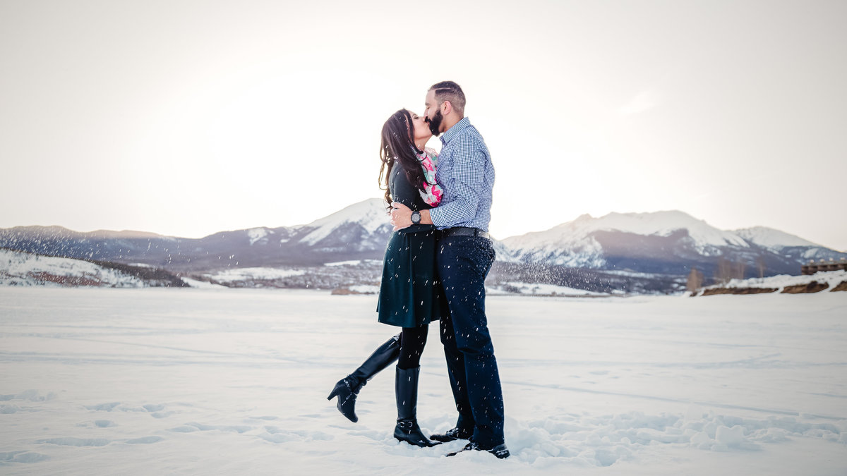 snowy engagement pics colorado