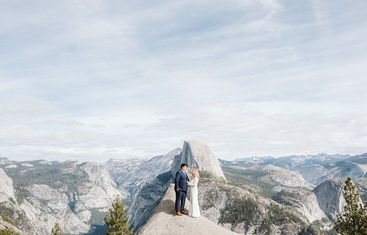 AJ Photography Armando Nevarez Yosemite California Engagement Weddings Elopement Elopements Photography Adventure Emotive Documentary3 (1)
