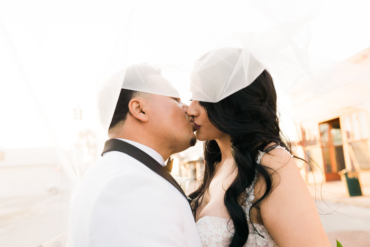 CAPTURED BY LAU PHOTOGRAPHY. Nelitza and Kenneth Clay Theatre Wedding Green Cove Spring wedding-5145