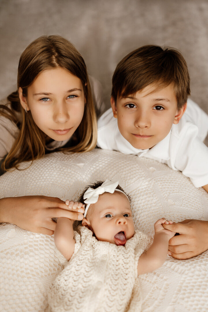 las-vegas-newborn-sibling-baby