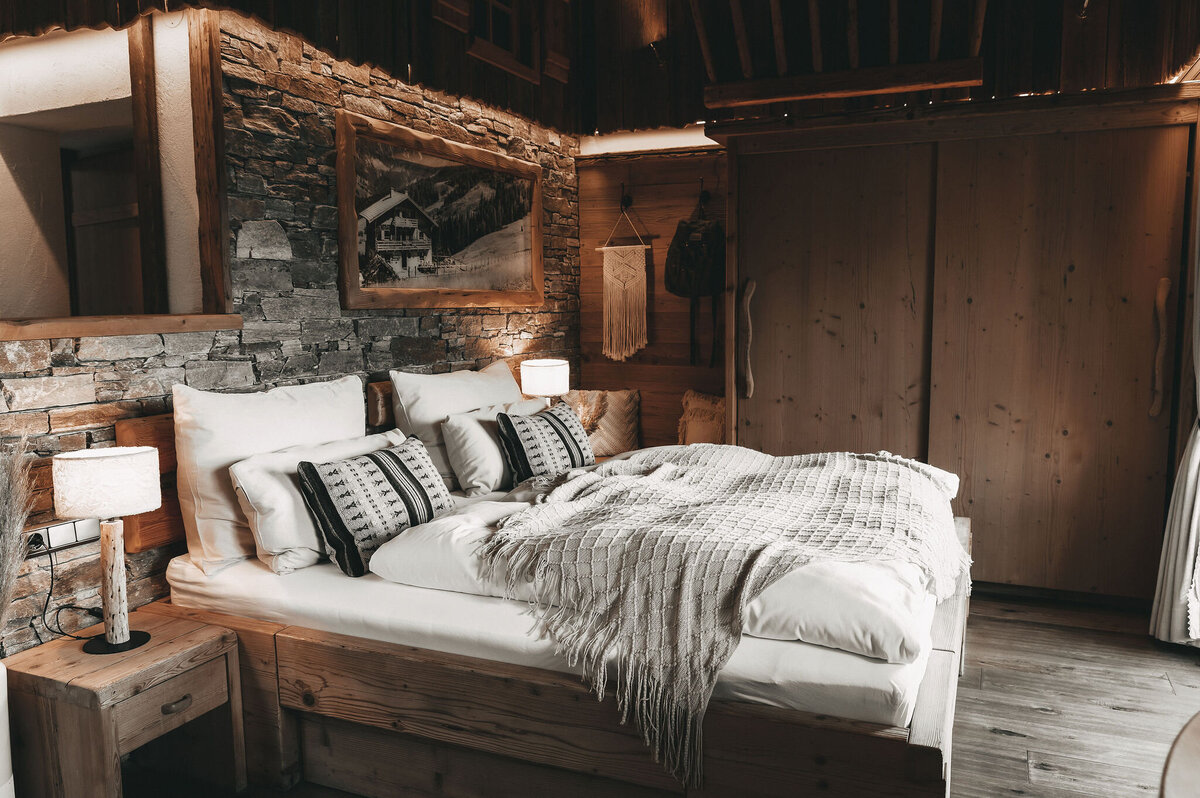 alpin-chic-zimmer-berge-wohlgefuehlplus6