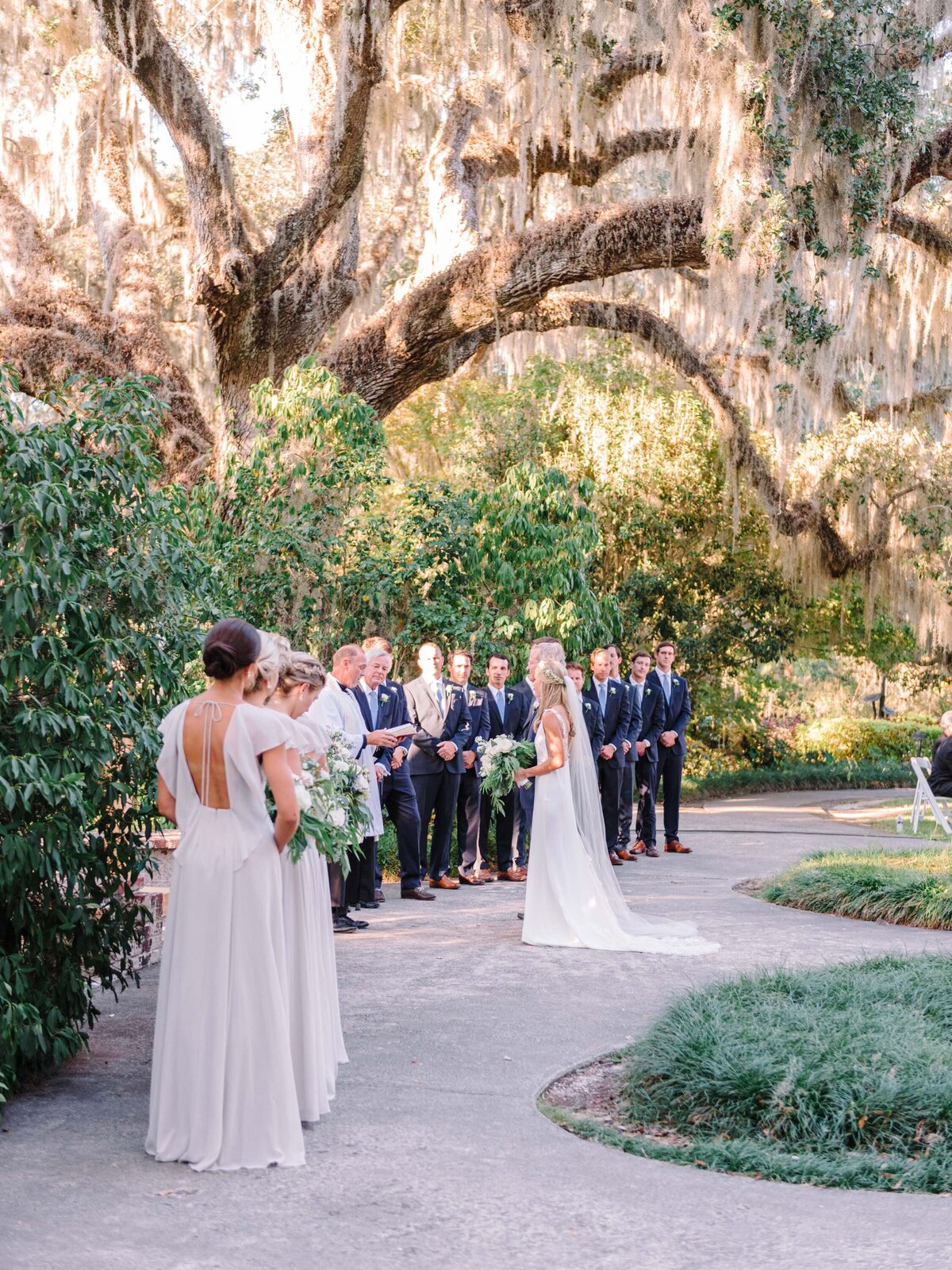 Wedding Photographers at Brookgreen Gardens - Wedding Venue Photo Ideas in South Carolina