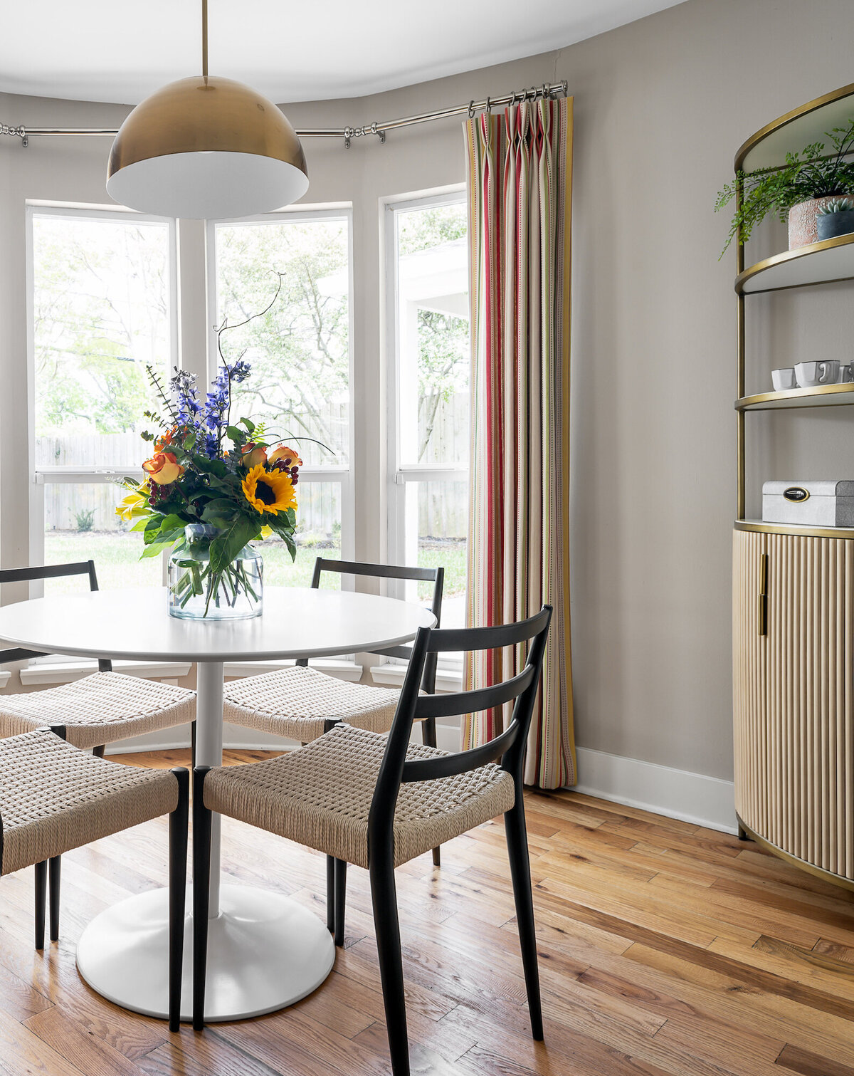 rebekah-hernandez-interiors-ellen-breakfast-nook