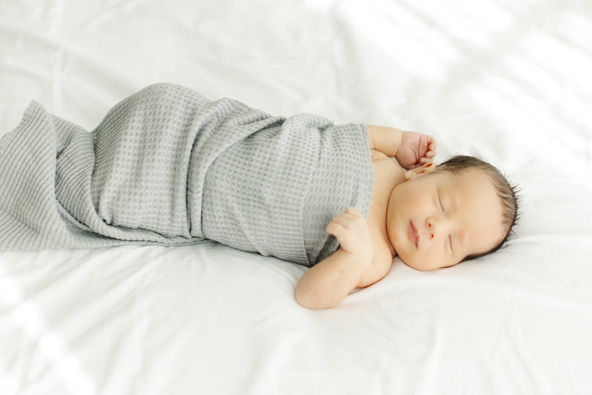 twin-newborn-photographer-houston-texas-30