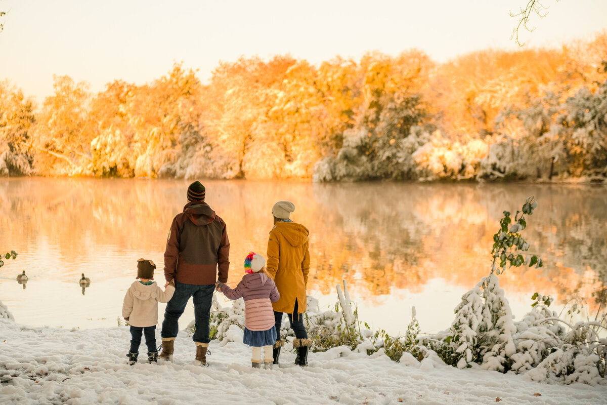 Boston-Family-Photographer-Bella-Wang-Photography-Snow-Session-1