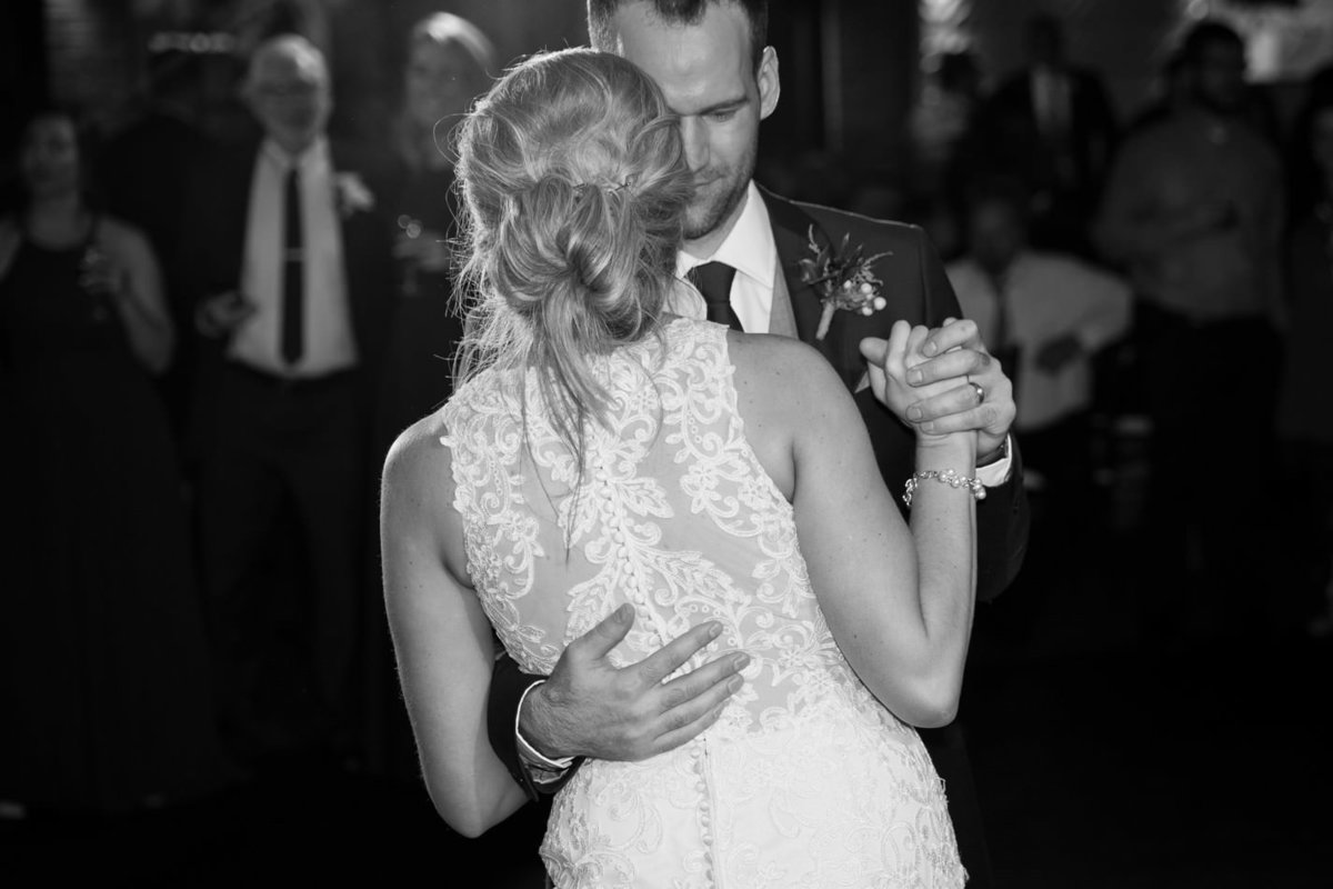 Minnesota Wedding Photographer - John & Brittany (142)