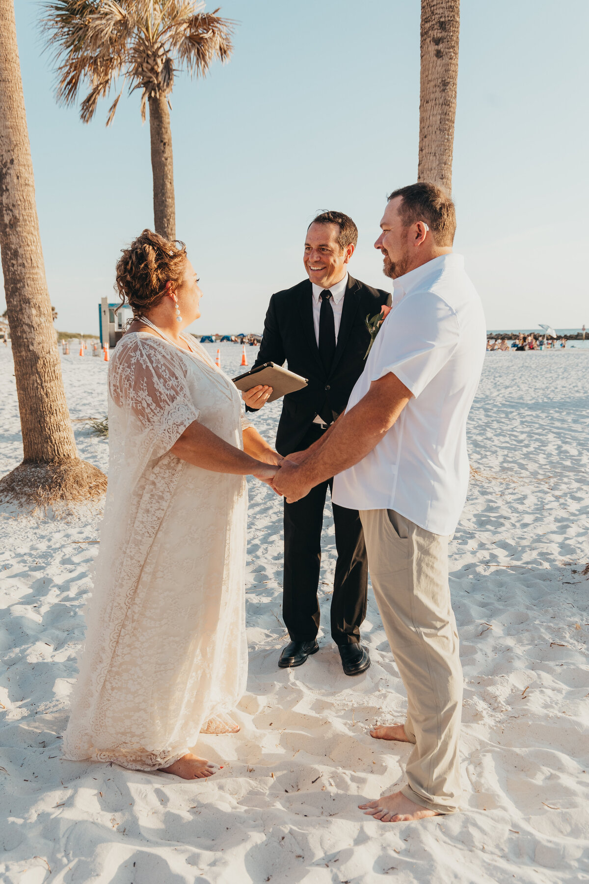ariel-amir-photo-clearwater-beach-elopement-chantilly-chic-celebrations-2