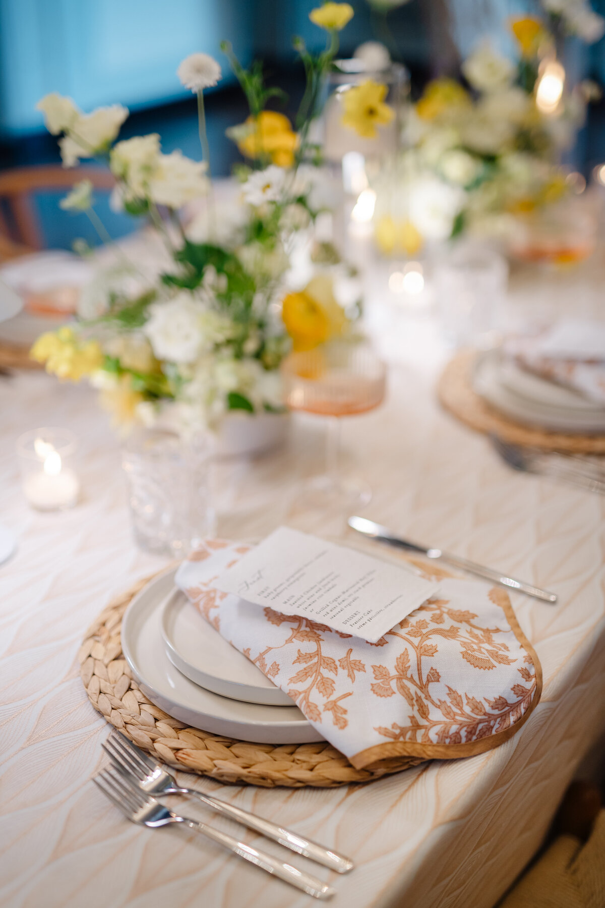 wedding-table-place-settings-harkness-ct-sarah-brehant-events
