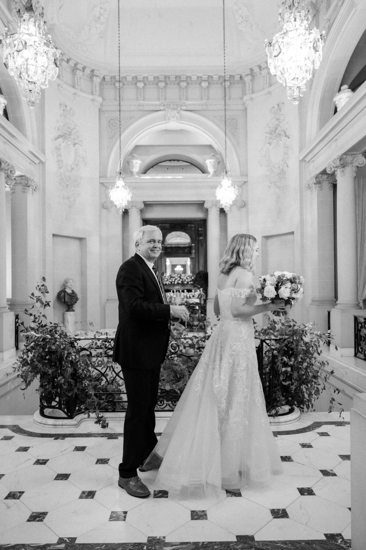 NikkiSanterre_DCLuxuryWeddingPhotographer_JayneHeirEventsatPerryBelmont_J&M-138