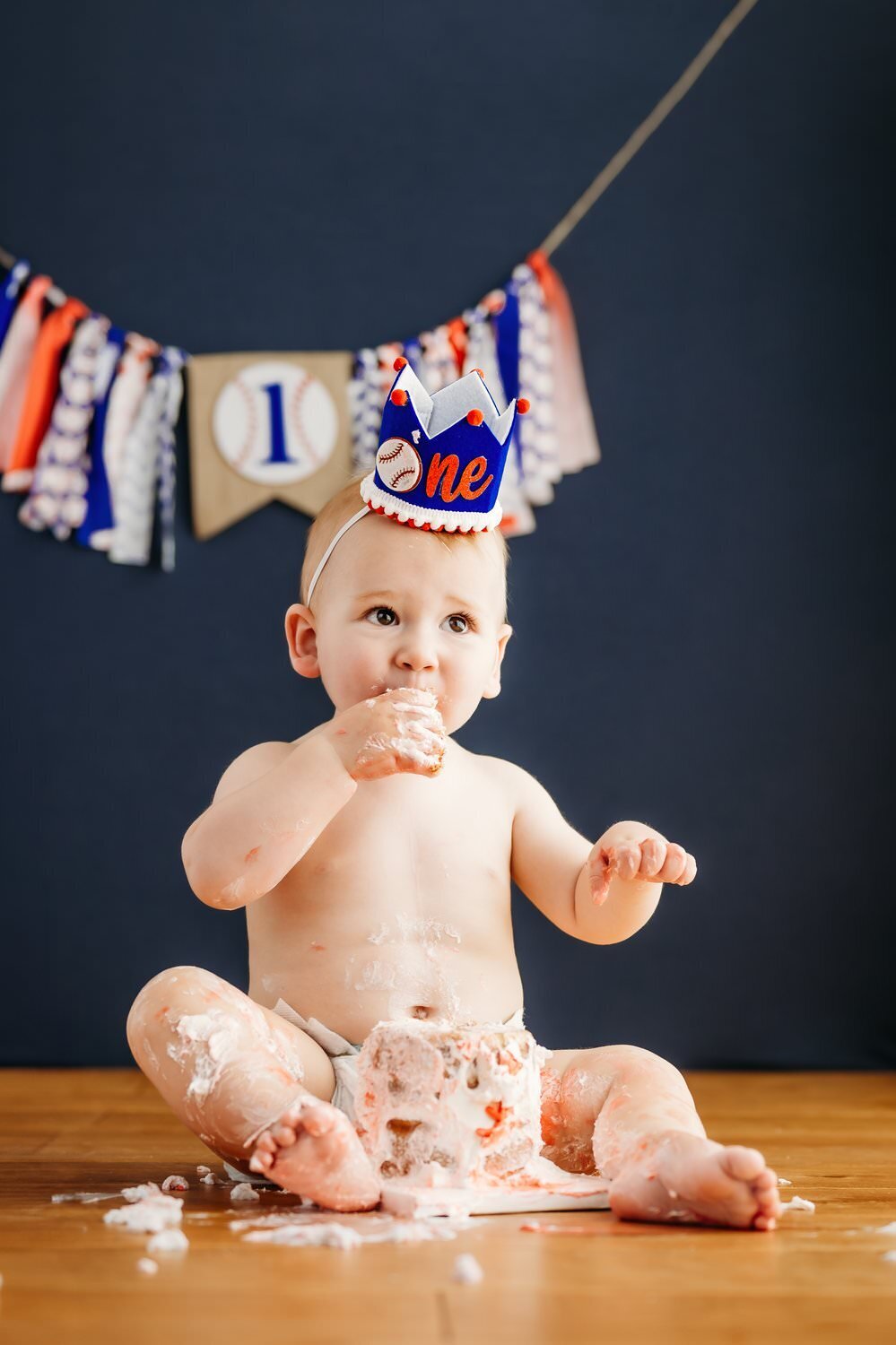 birthday-cake-smash-baseball-theme