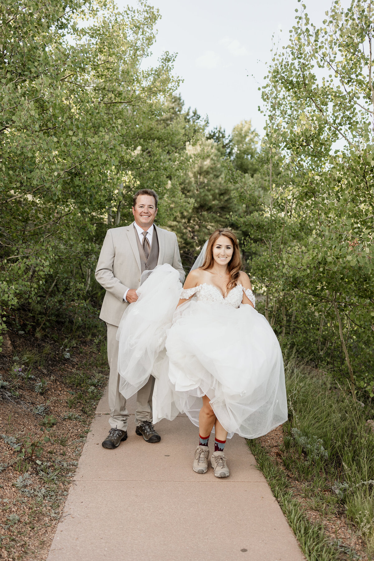 Pikes Peak Elopement Photographer - Jenn and Kyle