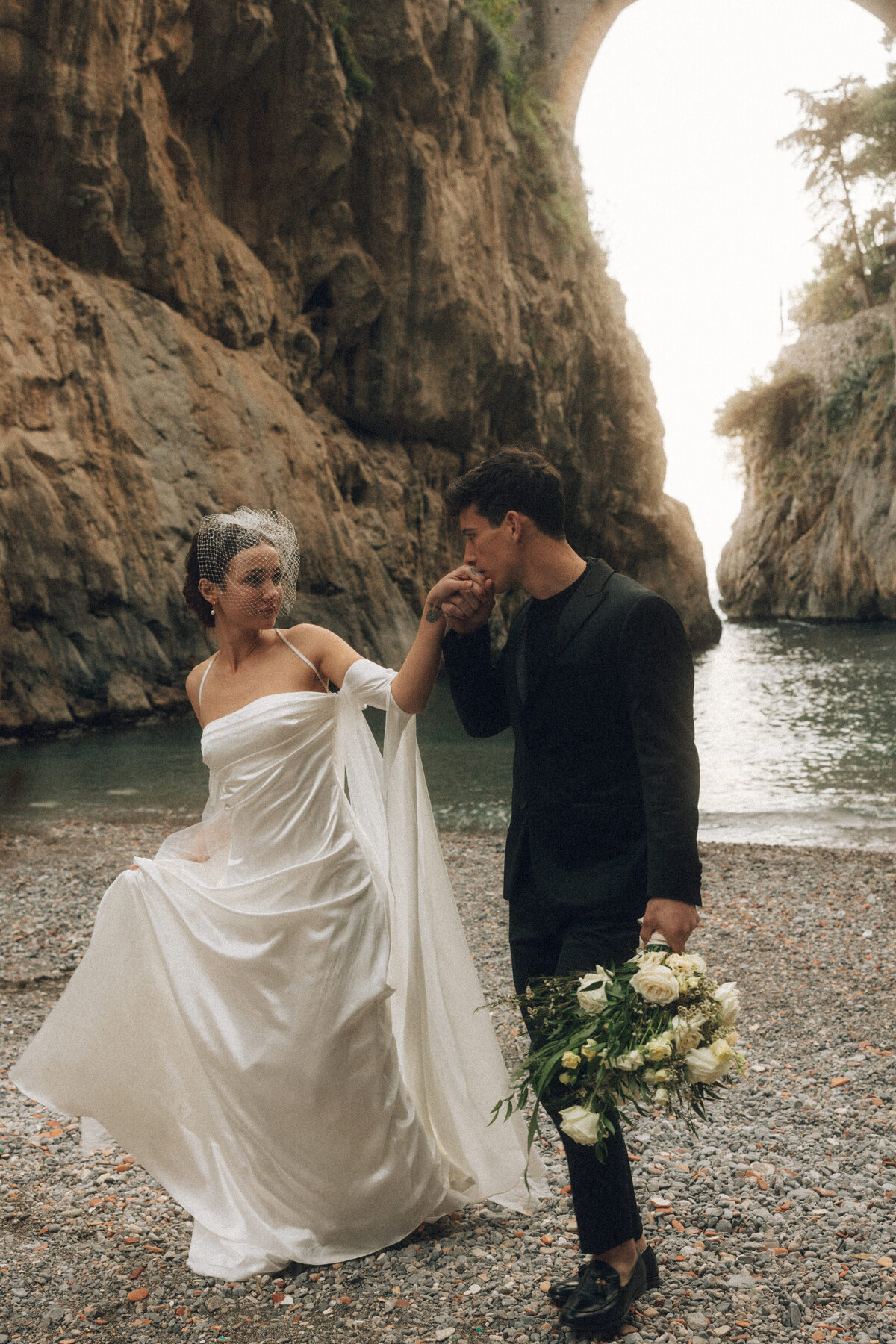 fiordo-di-furore-amalfi-coast-arch-beach-grotto-romantic-wedding-elopement-italy-54