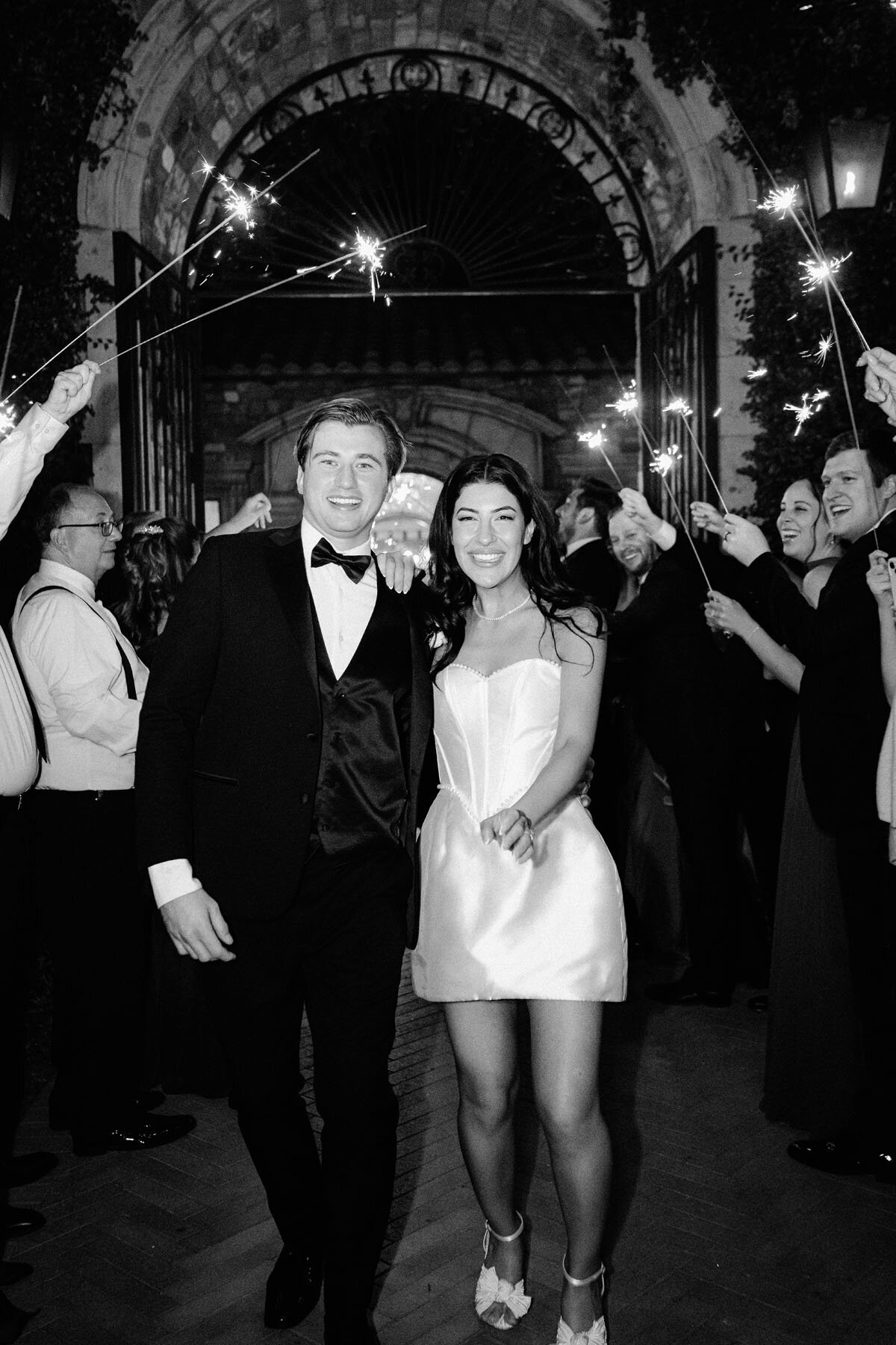 Villa Siena Phoenix wedding photography with classic timeless style