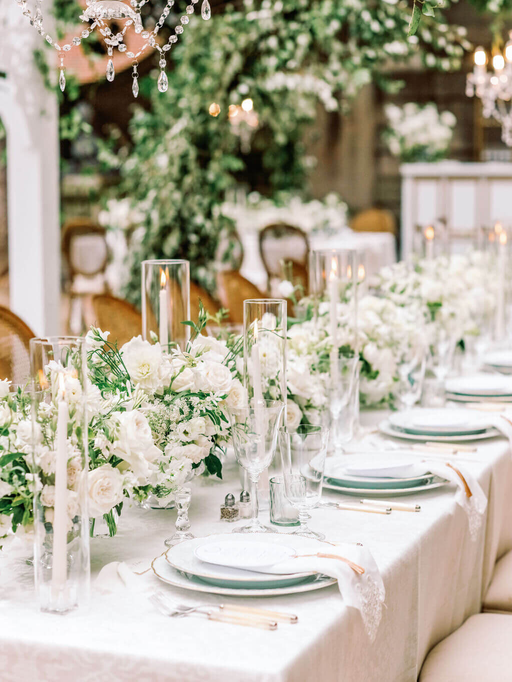 carolina-tyler-elegant-wedding-reception-springvale-floral
