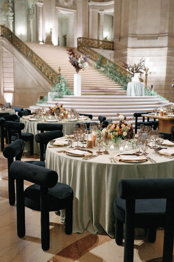 Lauren+Alex_sf_city_hall_083