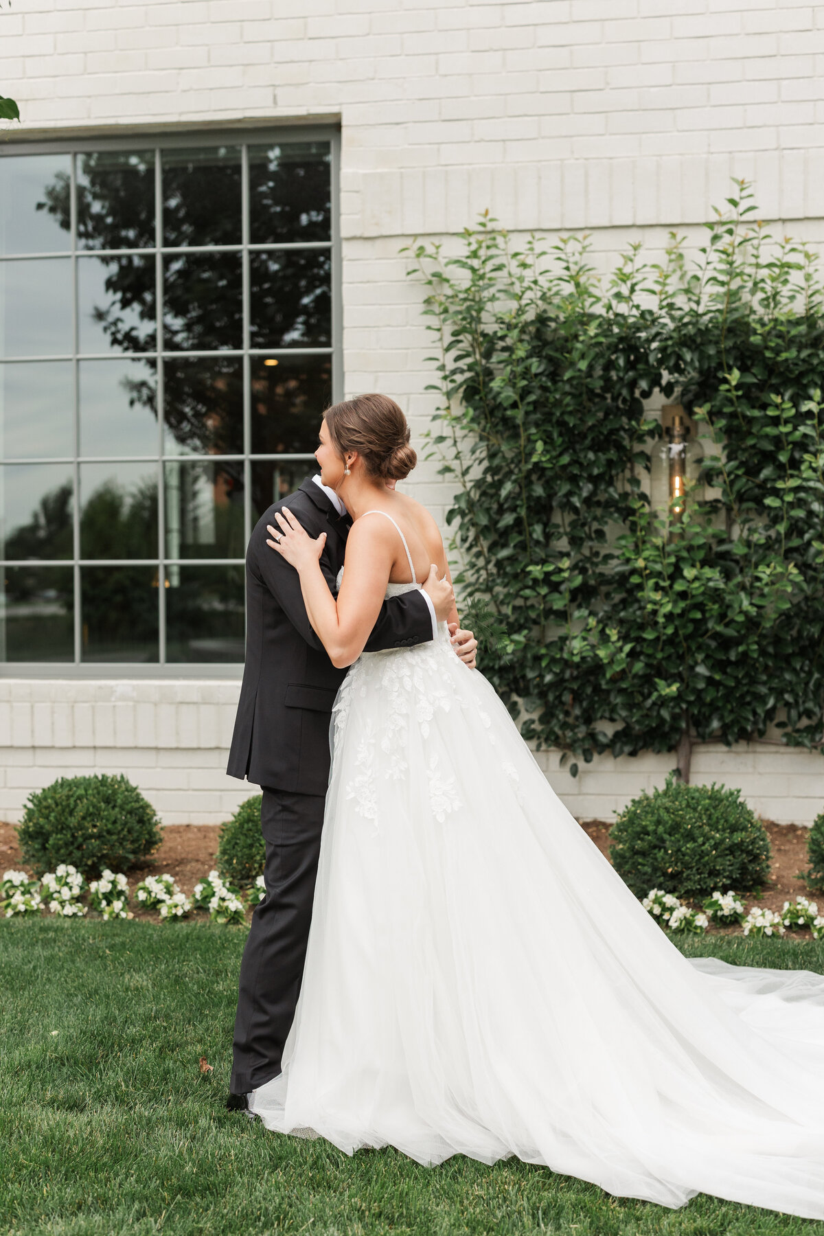 Alexis Fox Photography + Summer + Wedding + Ritz Charles + Carmel + Indiana (9 of 93)
