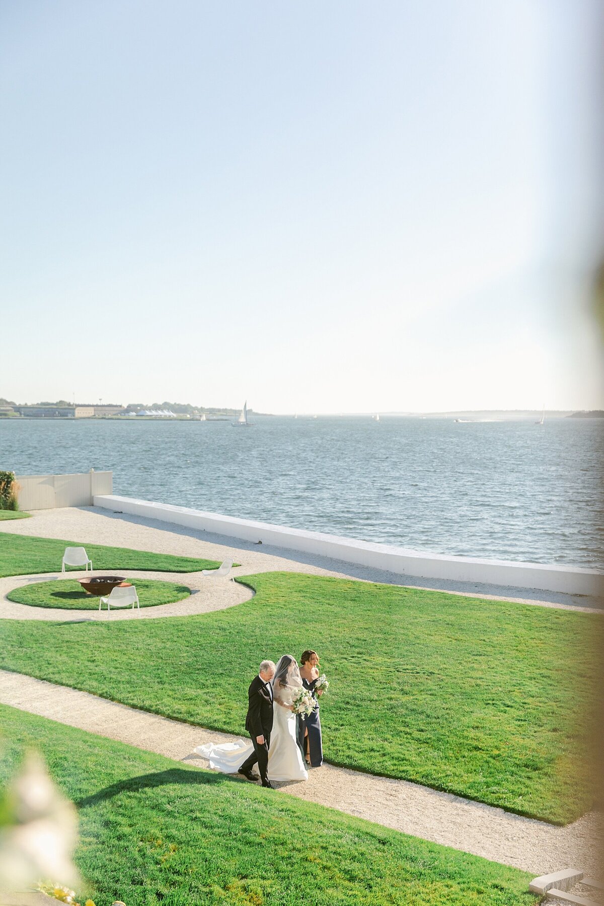 Belle-Mer-Wedding-Newport-Photographer_0040