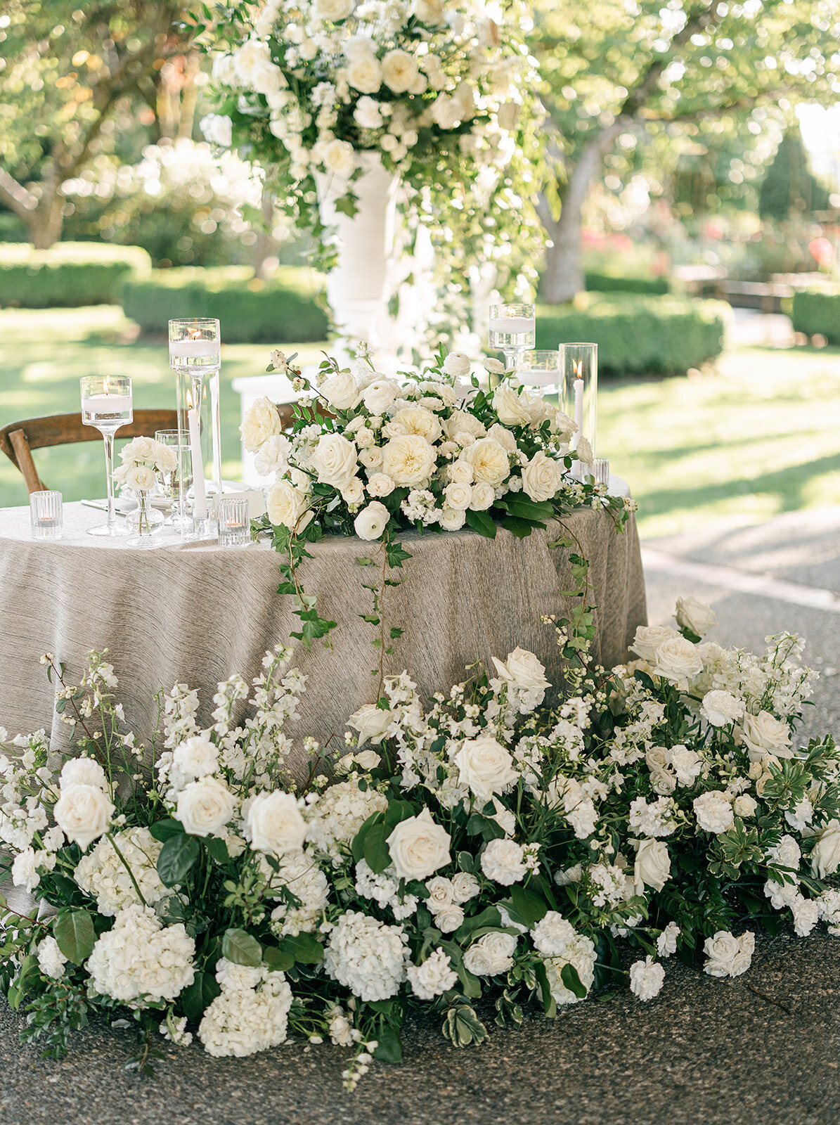 Emerald City Flowers Luxury & Elegant Floral Design in Seattle — Christina and Kim Wedding Portfolio Photo 28
