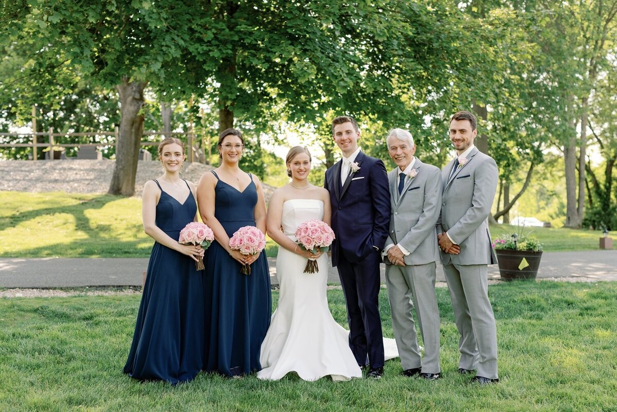 Amberworks-floral-the-barns-wedding-middletown-ct-12