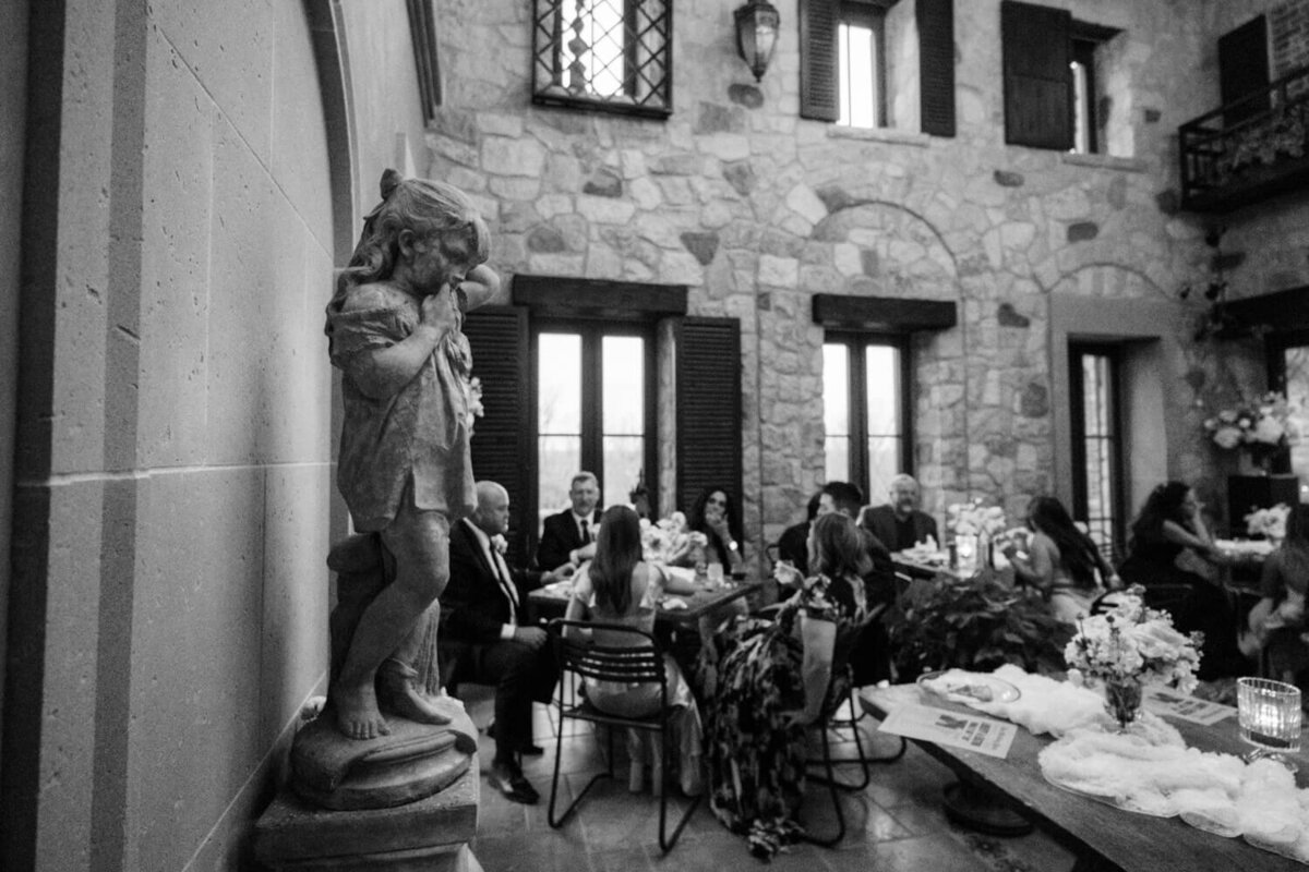 child-statue-in-courtyard