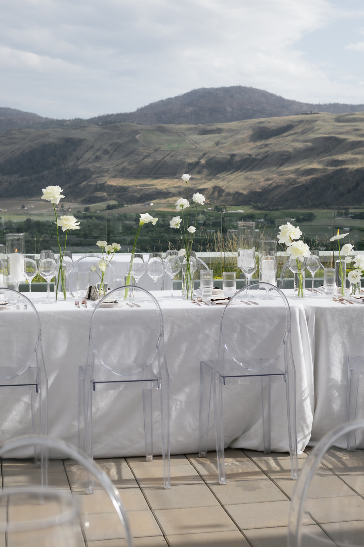 MeghanHemstra-Romantic-Hatley-Castle-Wedding-159
