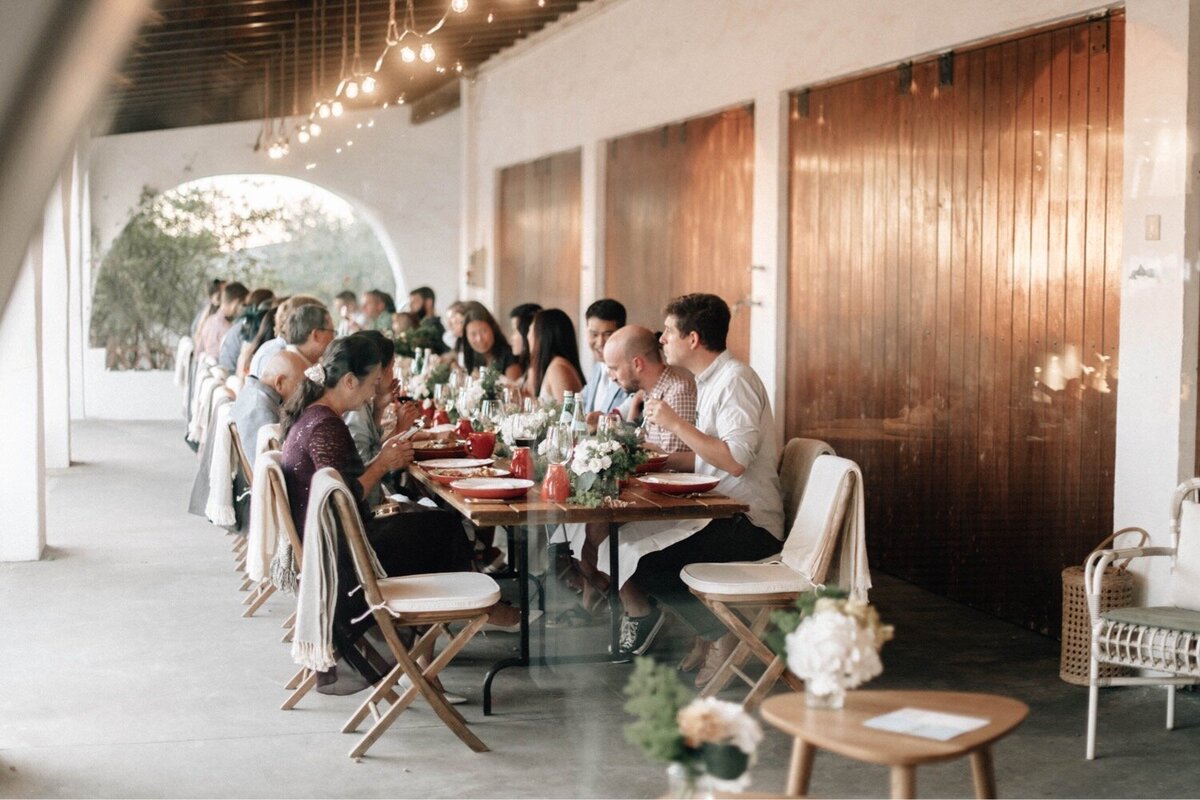 44_Flora_And_Grace_Portugal_Editorial_Wedding_Photographer Lisboa_Wedding_Photographer-283_A modern luxury wedding at Malhadina Nova in Portugal in the Alentejo region. Understated elegance and sleek aesthetic captured by Flora and Grace Photography.