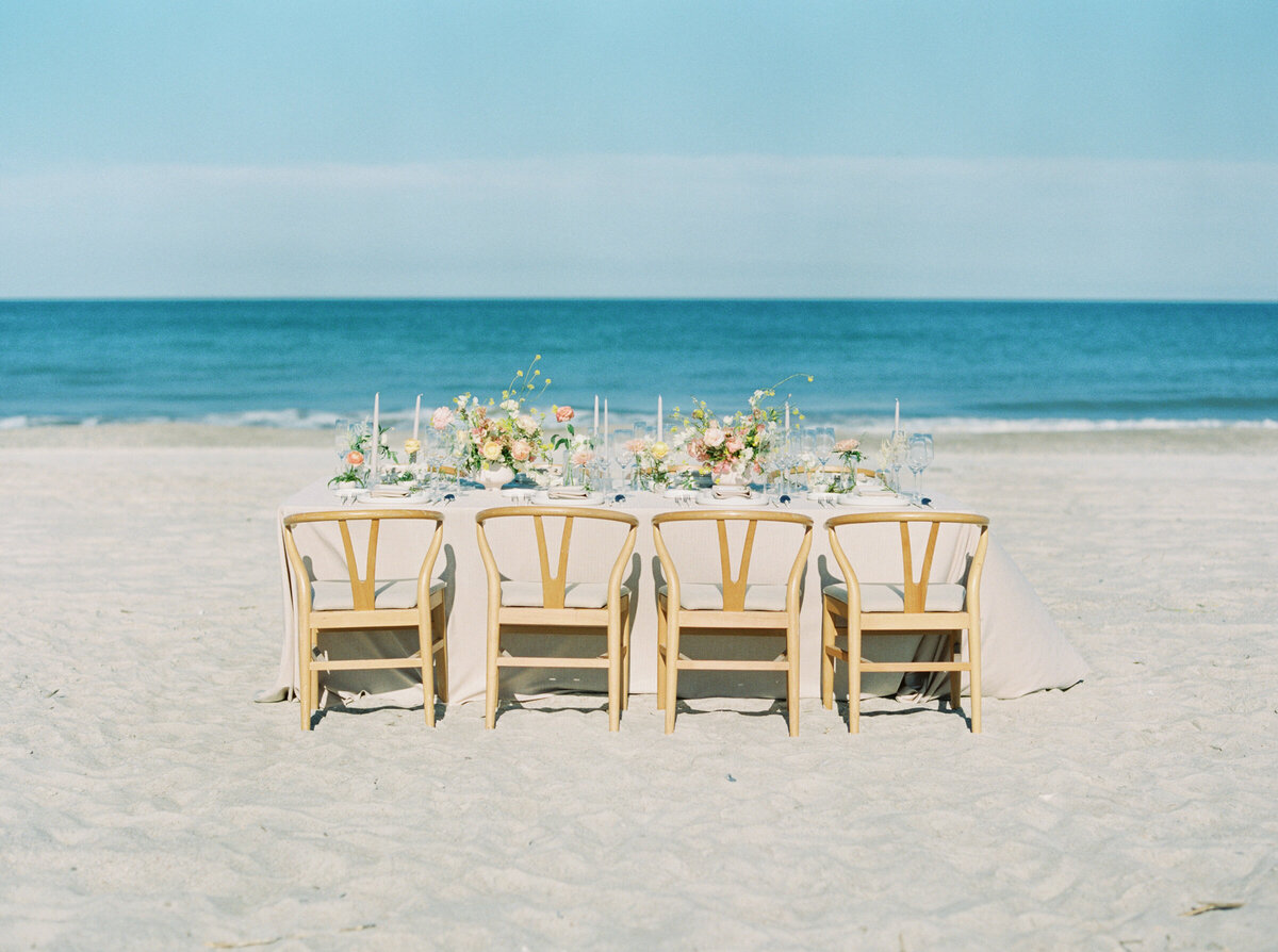 modern_beach_destination_wedding_florida_0007