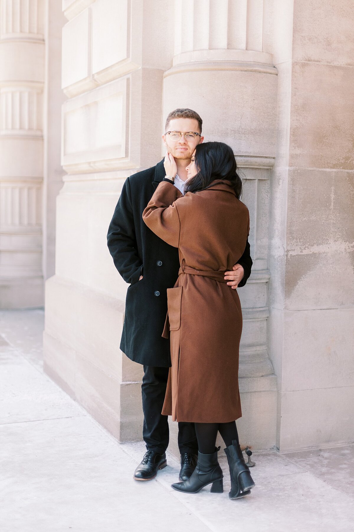 Indianapolis-State-House-Capitol-Building-Engagement-Photos-_0034