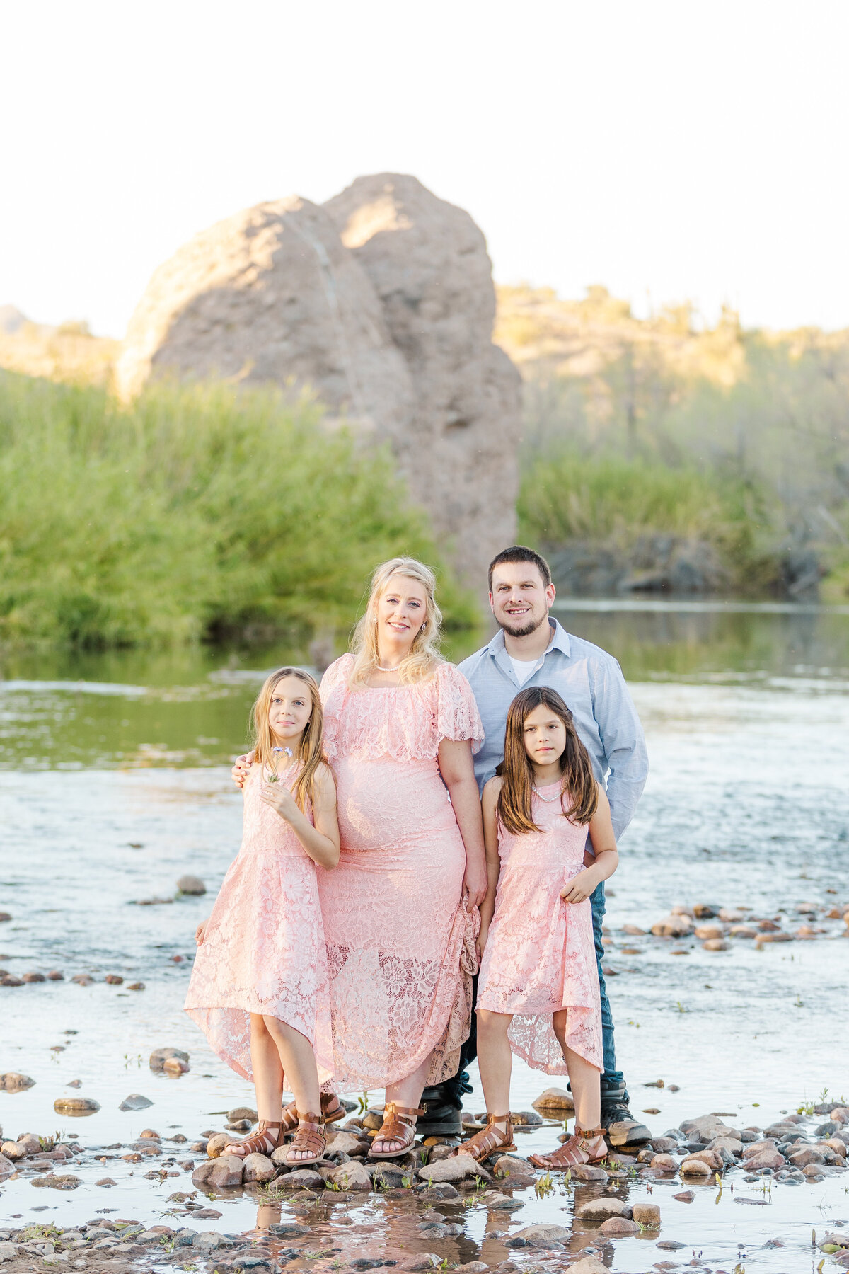 MATERNITY031222-122