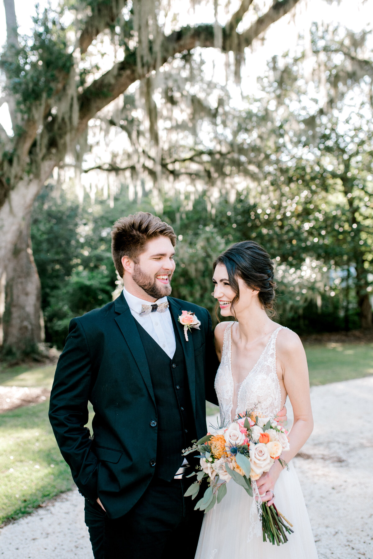 Savannah Wedding Flowers at HollyOaks on the Marsh, Savannah GA | Wedding Florist | 5D Photography | Coastal Floral & Events
