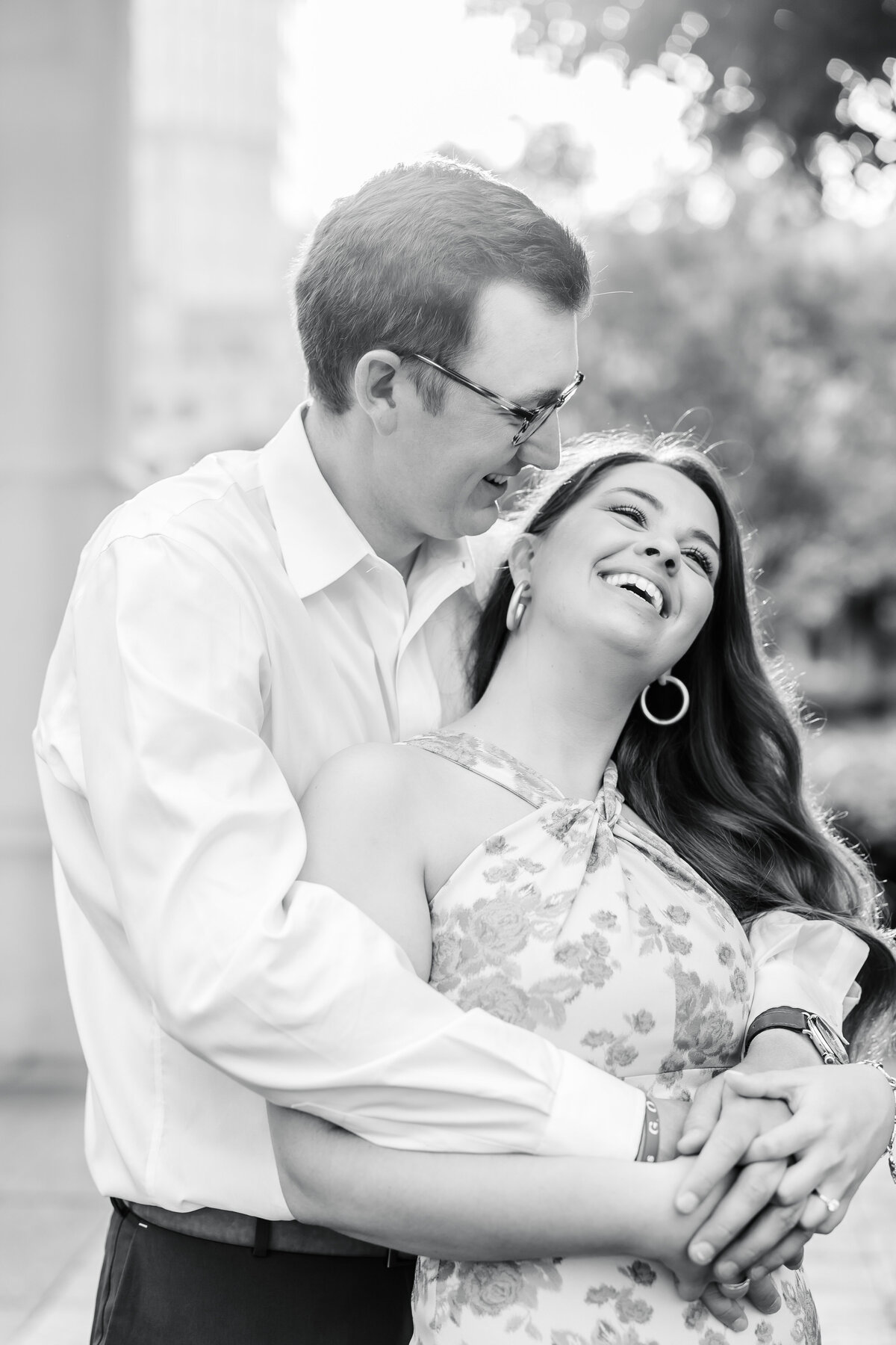 kasia-sickau-photography-cincinnati-wedding-photographer-liz-andrew-engagement-session-over-the-rhine128