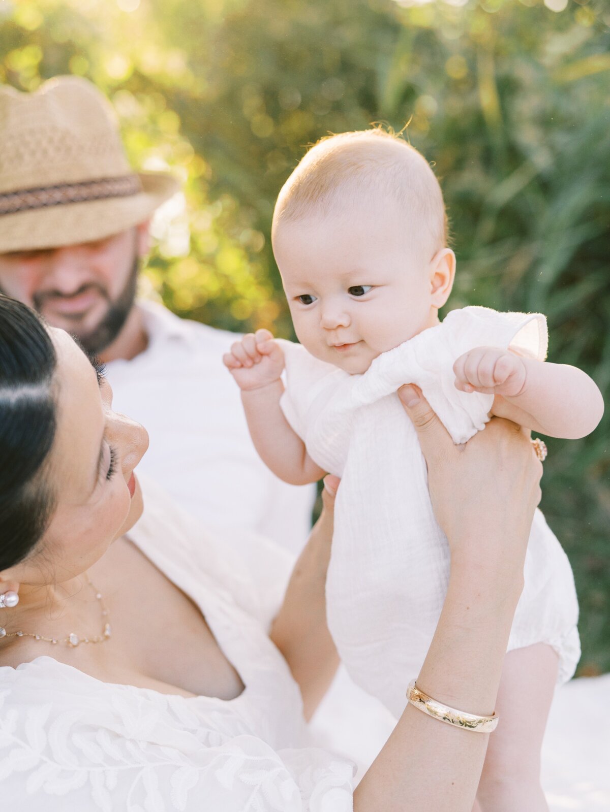 northern virginia baby milestone photographer family photo garden