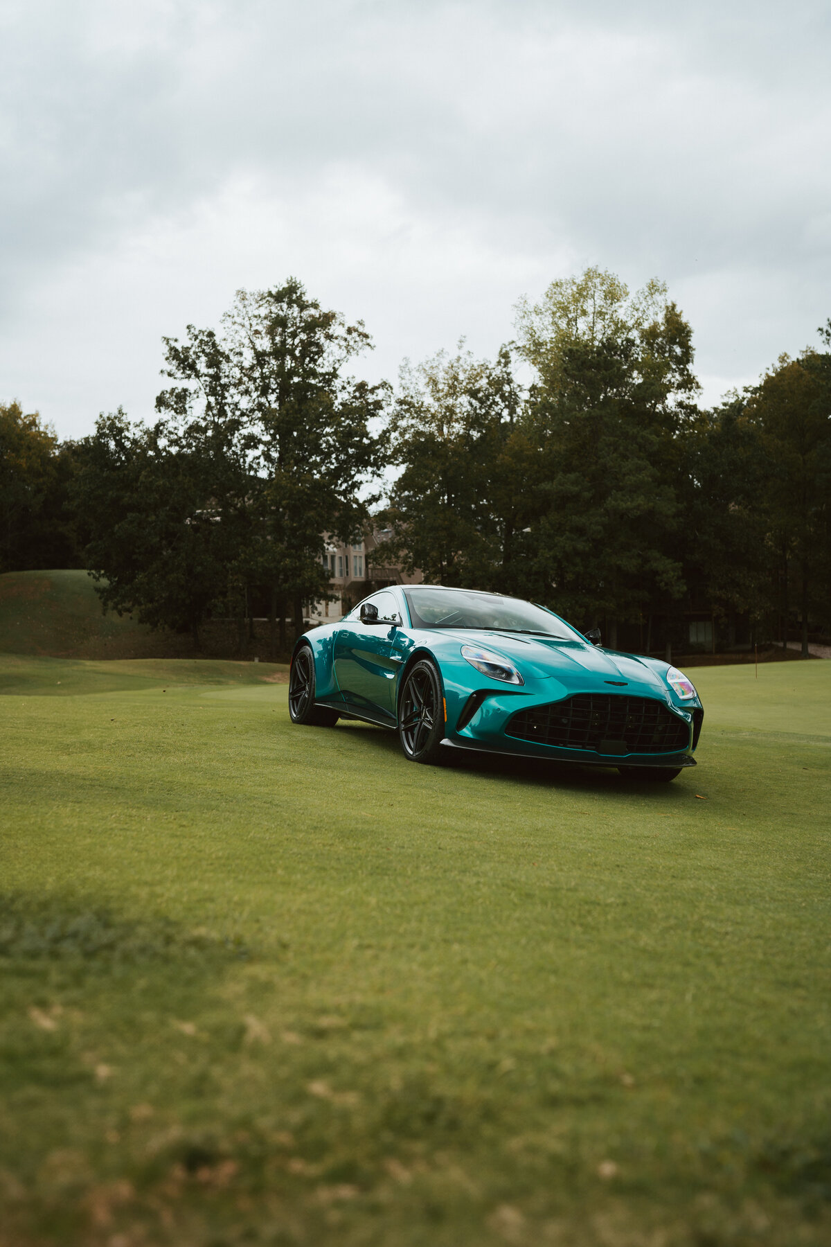 Aston Martin-2