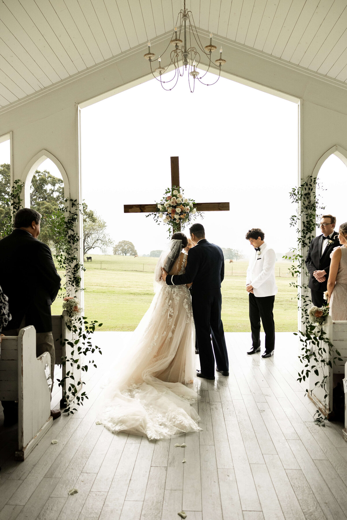 Chandelier Farms-Terrell-Texas-Wedding-Photography57