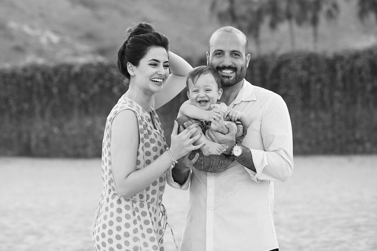 black-and-white-family-laughing
