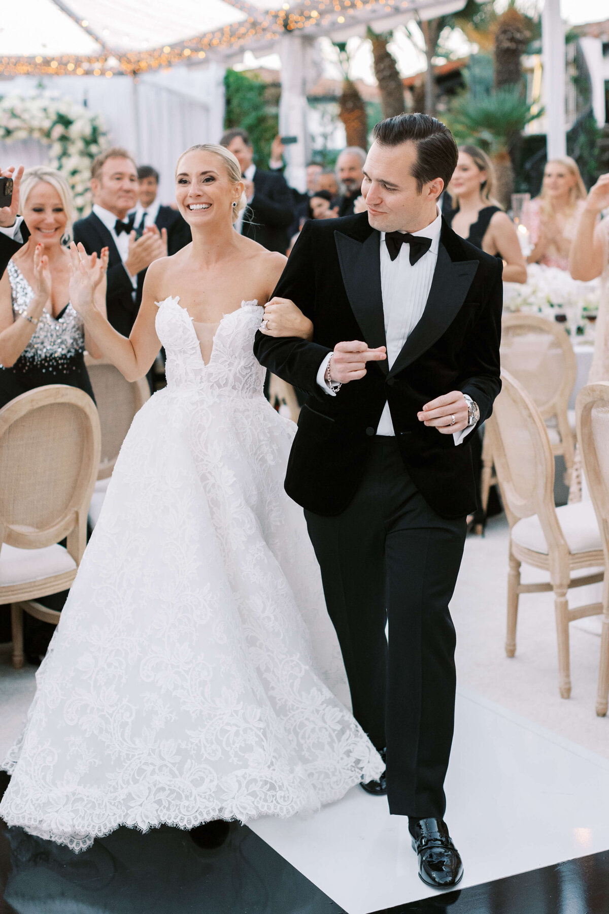 Malibu-Estate-Wedding_Malibu-Wedding_Southern-California-Wedding-Photographer_Lisa-Leanne-Photography_79