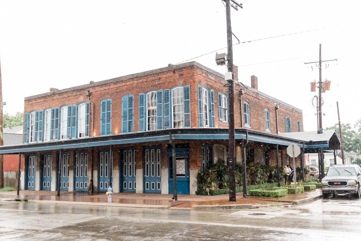 Allison-and-Dave-Wedding-Alex-Good-New-Orleans-Intimate-Spring-Wedding-Rosys-Jazz-Hall-7-1