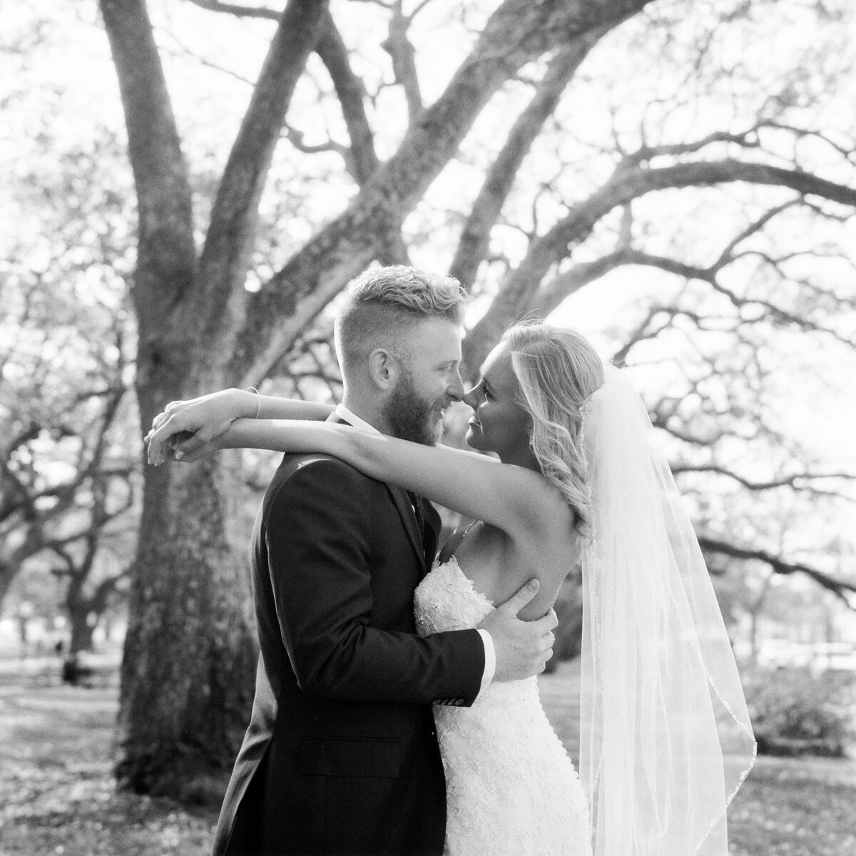 Fine-art-wedding-photographer-philip-casey--Rice-Mill-Charleston-027