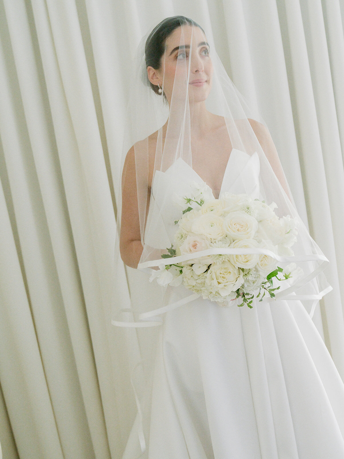 Taylor & Adam Bride Getting Ready -100