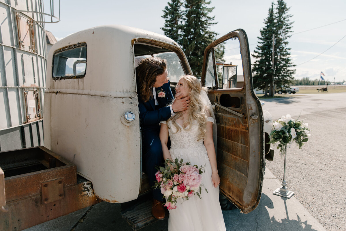 By Brisa Breeze Photo, Alaska Wedding Elopement Photography Anchorage-8