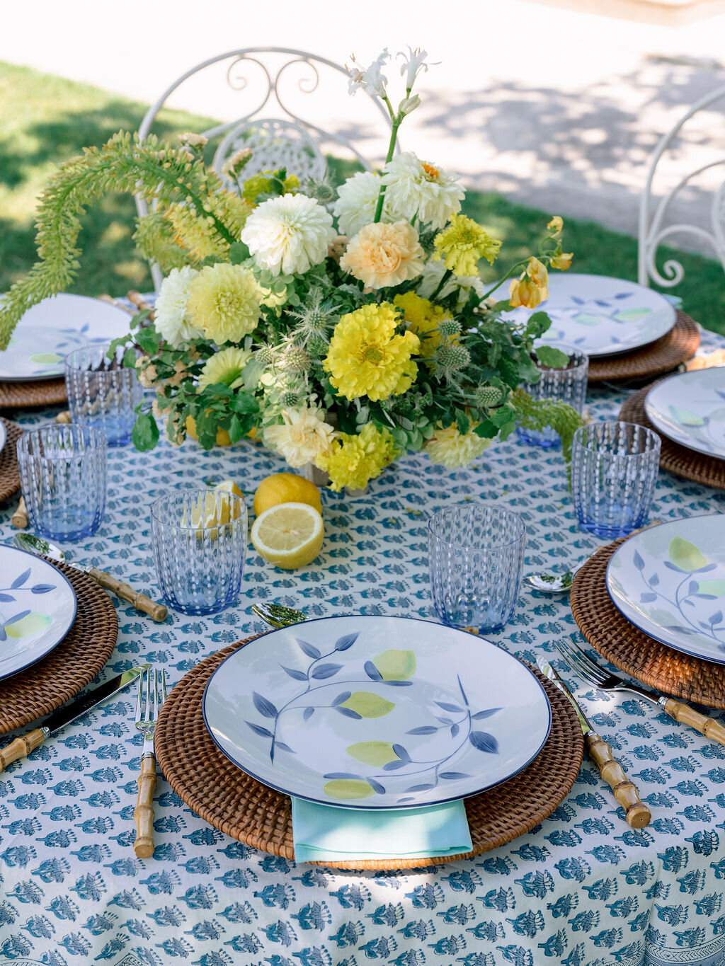 Chateau-de-Tourreau-wedding-florist-Floraison3