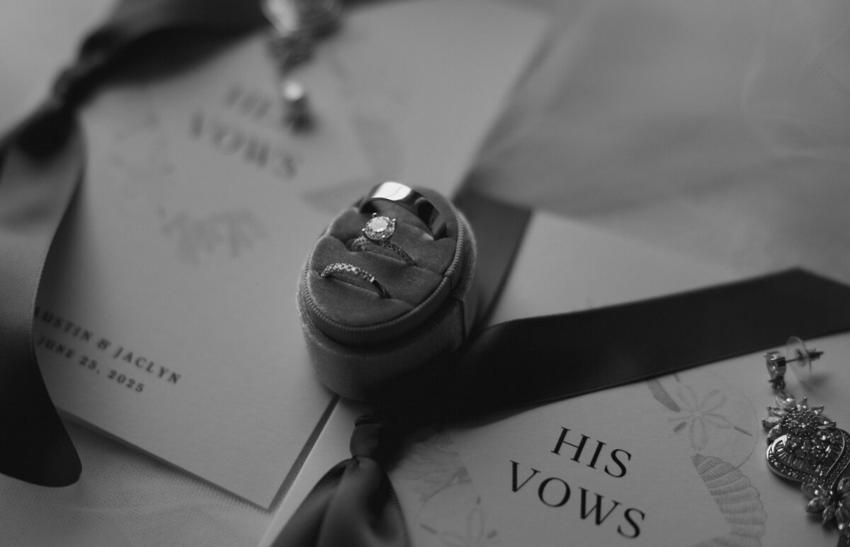 JaclynAustinNahantWeddingBostonWeddingPhotography20252Editorial-10