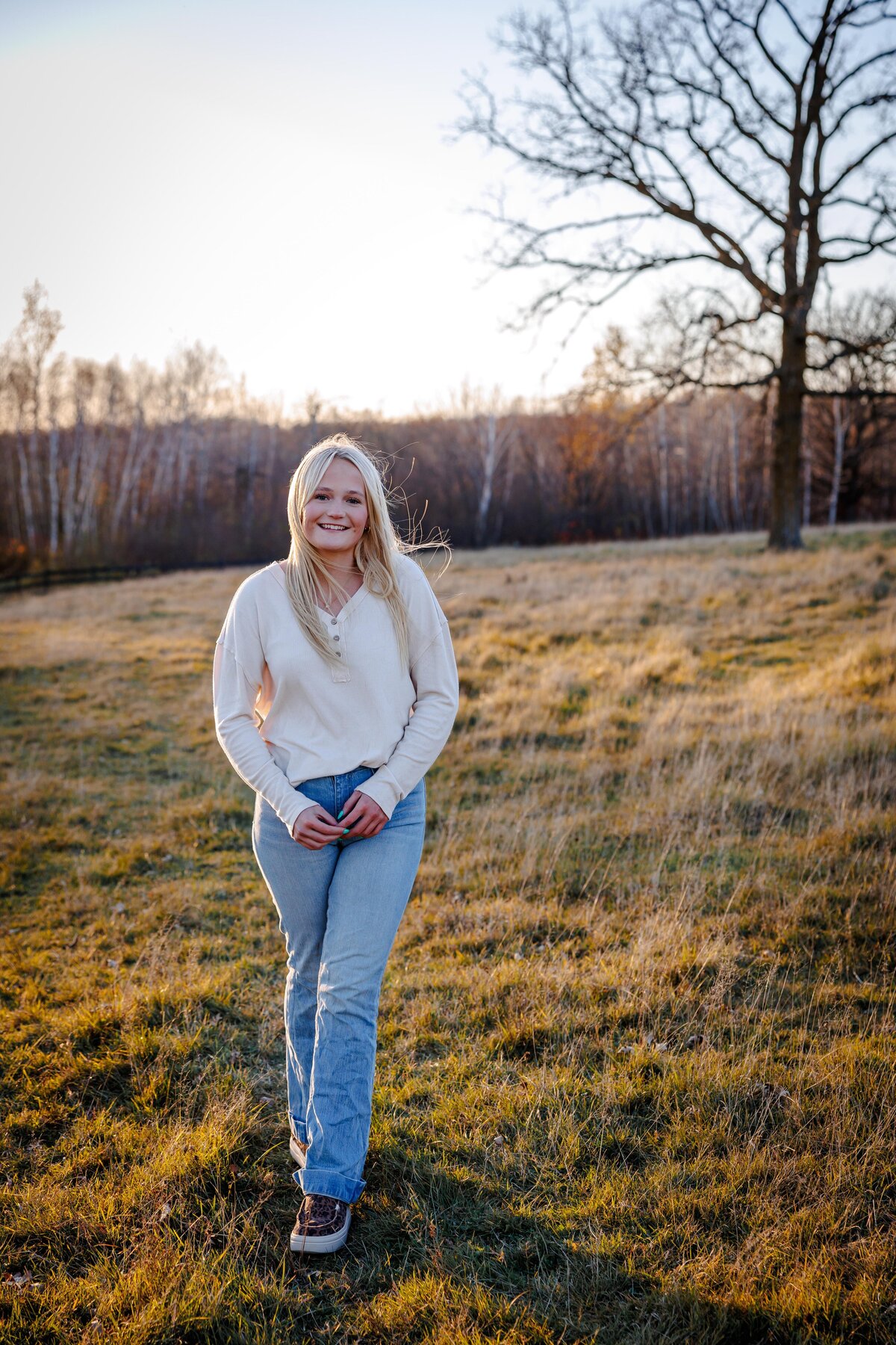 95-ReaganConnor-Couples-Photographer-St-Cloud-Brainerd-MN-MindiJenningsPhotography