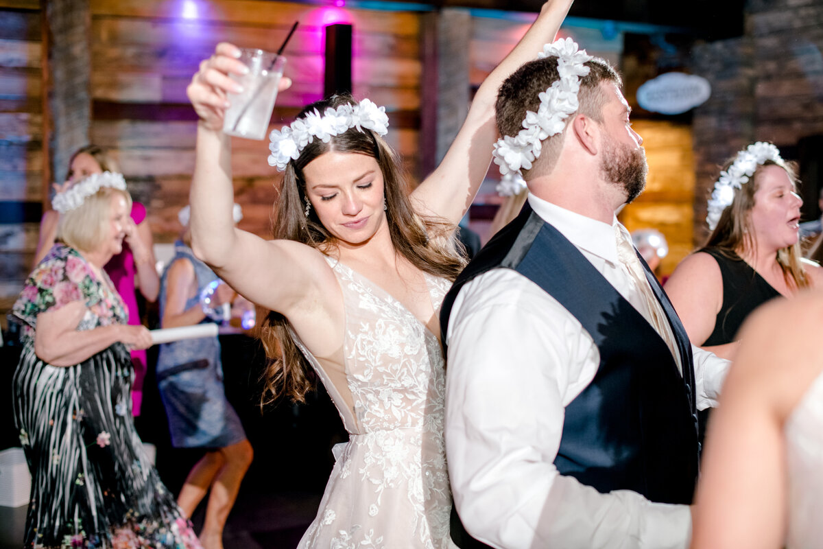 Big Sky Barn Wedding_Kasey Lynn Photography_049