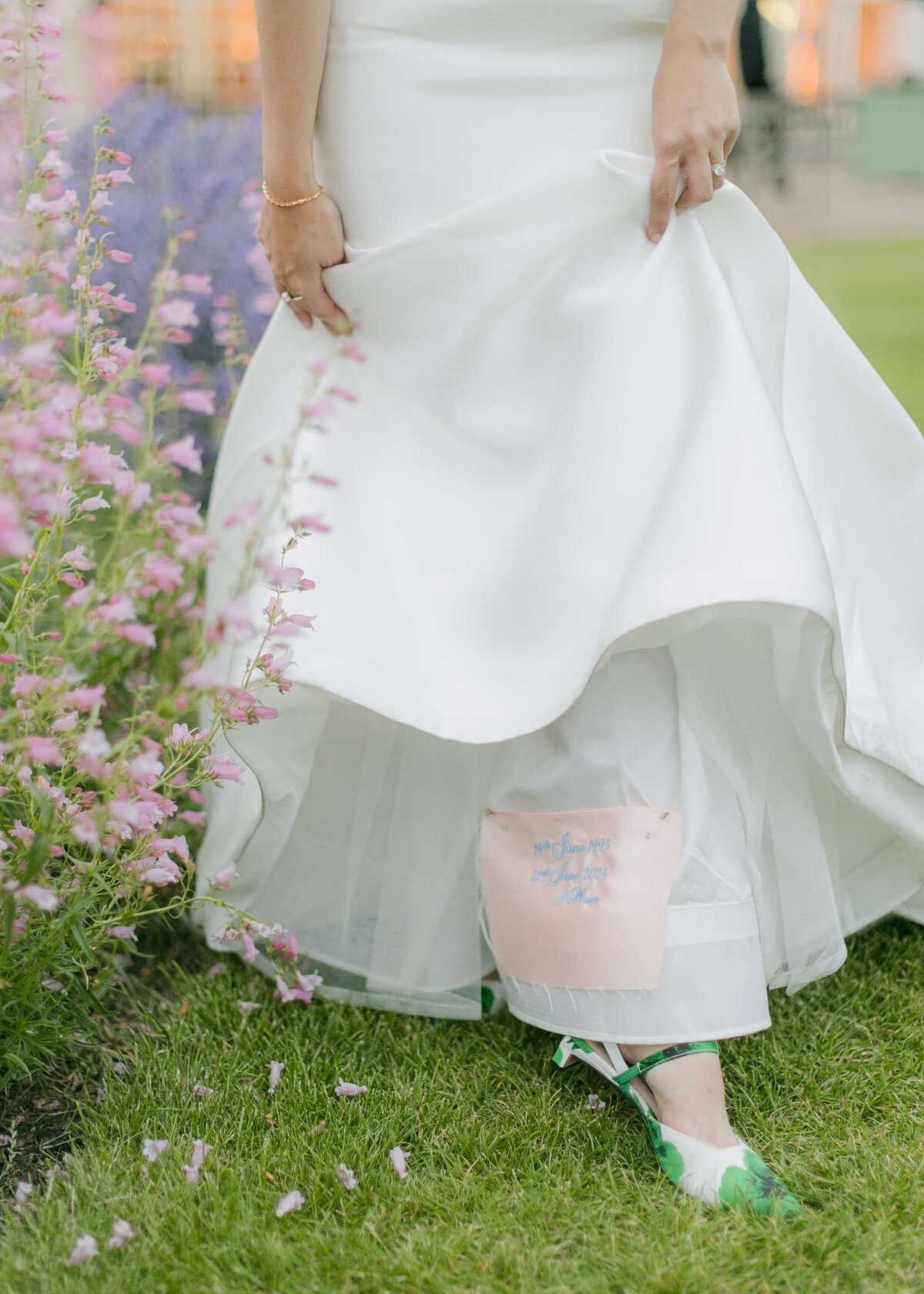 Anna-Vish-Wedding-Kew-Gardens-Chloe-Lowe-Photography-669
