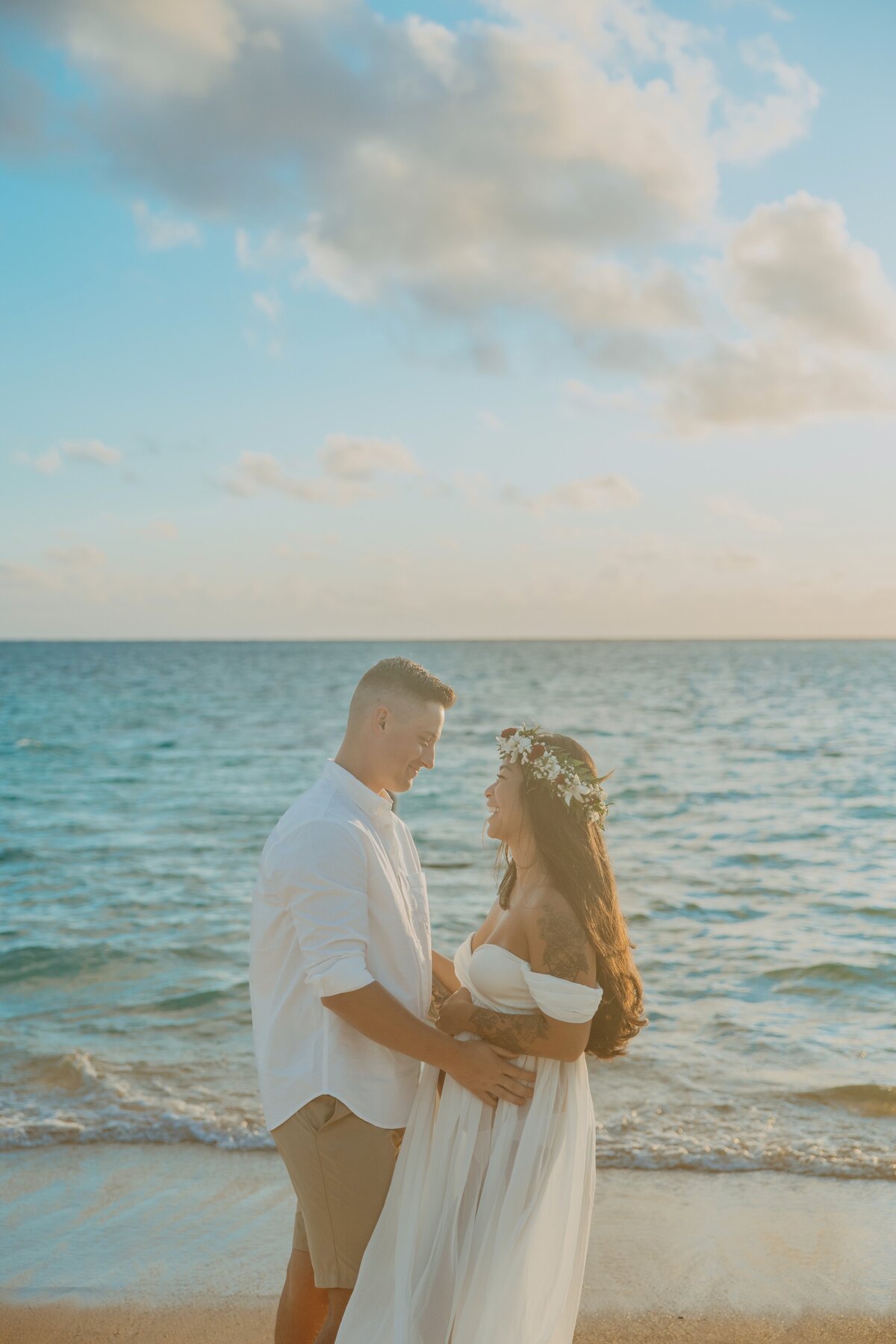 Oahu Hawaii maternity photos