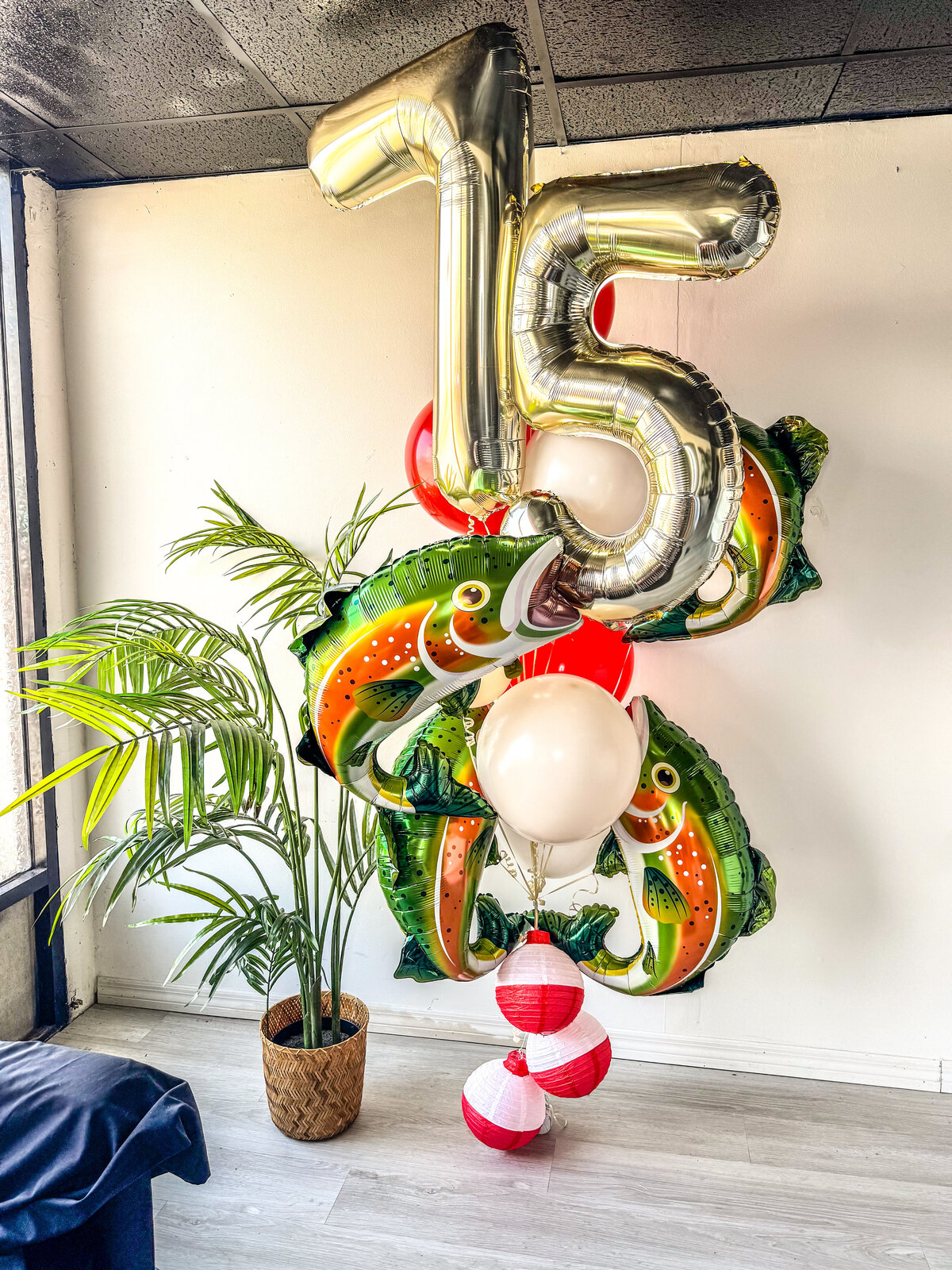 bass fishing balloons