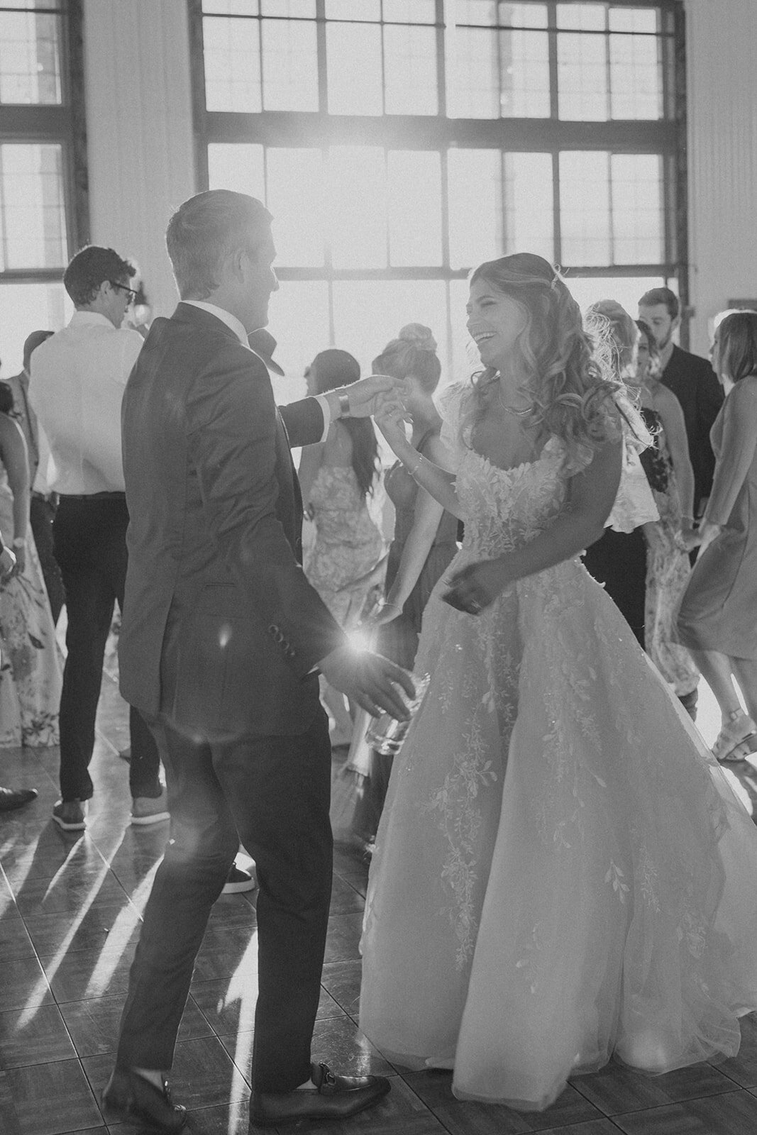 Diamond-cross-ranch-wedding-J-NFoxtails-photography-298