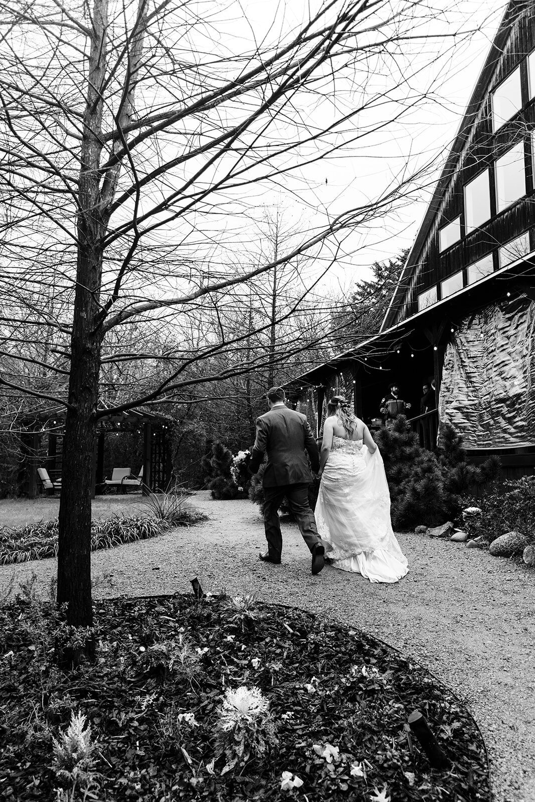 reTheBurrowWeddingPhotography-876