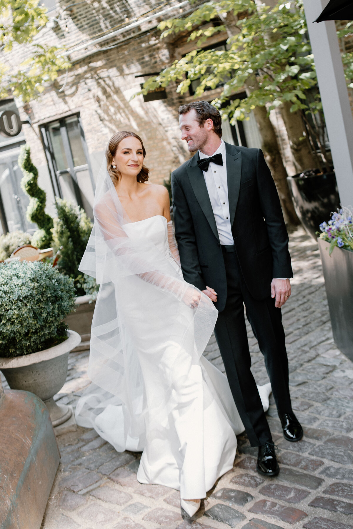 luxury-Chicago-wedding-day-at-Orso's-24